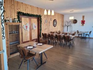 Restaurace v ubytování Les Jolis Coeurs