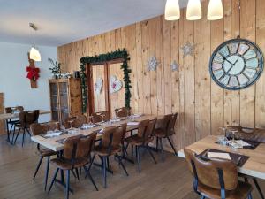 Restaurace v ubytování Les Jolis Coeurs