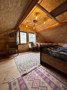 Postel nebo postele na pokoji v ubytování Alemiska bungalow