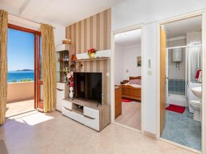 TV a/nebo společenská místnost v ubytování Villa Ana Apartments