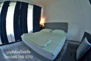 Fotografie z fotogalerie ubytování บุญพิทักษ์รีสอร์ท v destinaci Thung Saliam