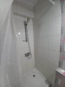 A bathroom at Nile House