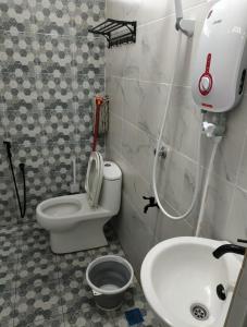 Koupelna v ubytování WM Homestay Kota Bharu