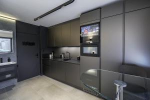 Fotografia z galérie ubytovania Studio Loft Plage Marina Côte d'Azur - Nice / Antibes v destinácii Villeneuve-Loubet