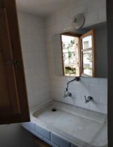 ห้องน้ำของ CAM Maresme 1 apartamento Barcelona y playa