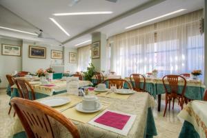 Restaurace v ubytování Albergo Villa Lucia