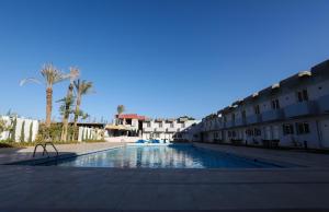 Bazén v ubytování Royal Hotel Assiut nebo v jeho okolí