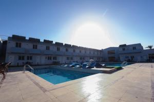 Bazén v ubytování Royal Hotel Assiut nebo v jeho okolí