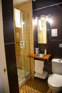 Kúpeľňa v ubytovaní Hostal Gud Salamanca