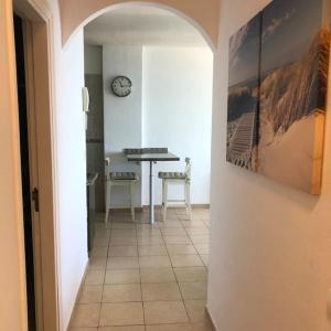 Kép Appartamento con 2 camere da letto vista al mar szállásáról Puerto de Santiagóban a galériában