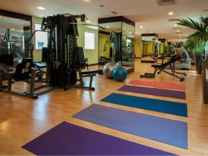 Fitness centrum a/nebo fitness zařízení v ubytování Citymax Hotel Bur Dubai