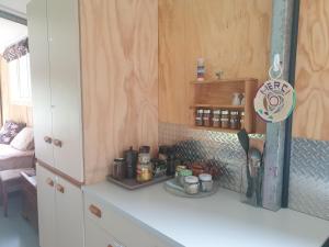 Cucina o angolo cottura di The Shed at Port Arthur. Hidden Gem.