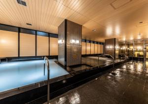 Piscina di APA Hotel & Resort Osaka Umeda Eki Tower o nelle vicinanze