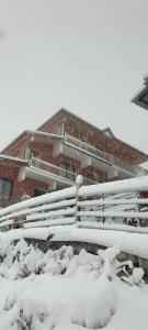 冬のAaryam Resort, Auliの様子