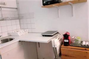 Fotografia z galérie ubytovania APPARTEMENT ENTIER AVEC BALCON A PARIS PLEIN SUD. v Paríži