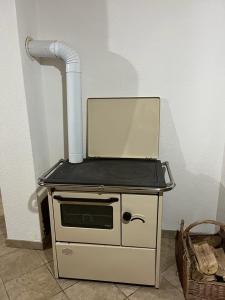 Kuchyň nebo kuchyňský kout v ubytování MAJA - kuća za odmor, 150m od skijališta + 8 fotografií