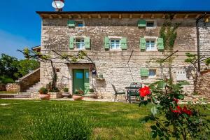 Vonkajšia záhrada v ubytovaní Casa Mazuli