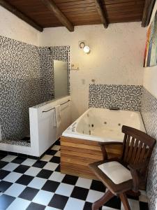 Un baño de Apart Suite Rural, Grupo Cabaña La Triada