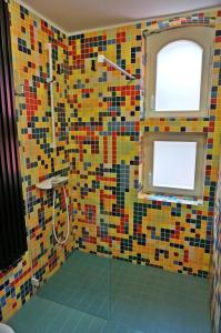 Kúpeľňa v ubytovaní Muralowy apartament Katowice Nikiszowiec