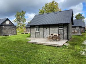 The building in which the holiday home is located