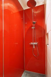 Ein Badezimmer in der Unterkunft Hamburg App. 01
