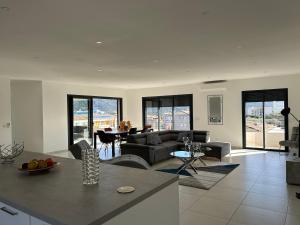 Posedenie v ubytovaní Appartement sur le port