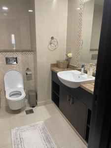 Bagno di Balqis Residense Palm Jumeirah,Pool, Beach, Top floor, Full sea view, Restaurants