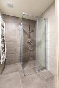 Koupelna v ubytování Apartmány Perla - Hotel Říčky + 5 fotografií
