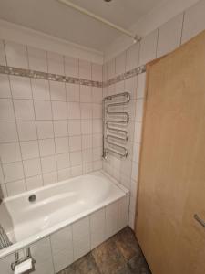 Koupelna v ubytování Eyjasol Apartments