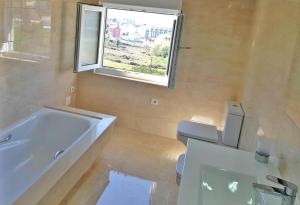 Łazienka w obiekcie O VICEDO NATURALEZA Y PLAYAS