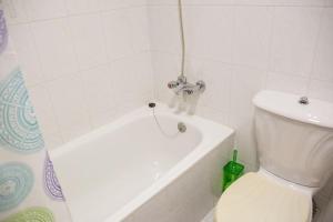 A bathroom at A CASA DA MOREIRA - Casa rural en Ponte Maceira