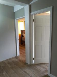 Gallery image of 2 Bedroom Residential Rental Unit in Paix Bouche +2 photos
