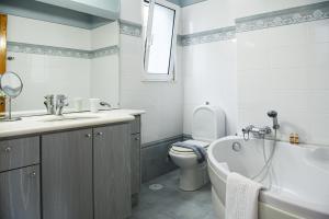 Ванная комната в Aliki Studios