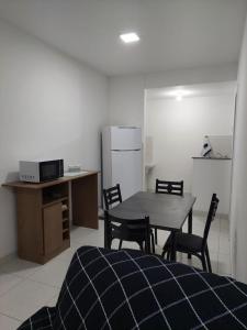 Kuchyň nebo kuchyňský kout v ubytování Itaguaí Flat - Centro