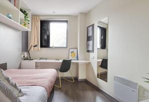 Gallery image of Studio Apartments and Ensuite Rooms with Shared Kitchen at Gosford Gate near Coventry City Centre in Coventry