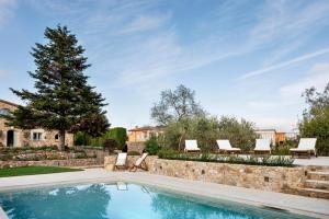 Bazén v ubytování Mas del Suro Costa Brava - BY EMERALD STAY nebo v jeho okolí