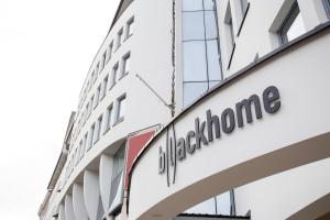 Majutusasutuses Blackhome Wien I contactless check-in olev sertifikaat, autasu, silt või muu dokument