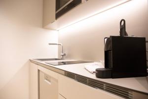 Köök või kööginurk majutusasutuses Blackhome Wien I contactless check-in