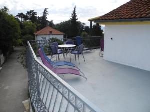 Balkón nebo terasa v ubytování Apartments JASMINKA