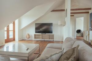 Foto dalla galleria di Penthouse / 4 BR / Downtown / Harbour View a Tórshavn Altre 20 foto