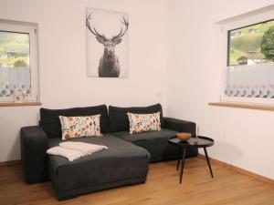 Posezení v ubytování Apartment Wanglblick by Interhome