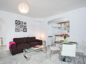 Fotografia z galérie ubytovania Apartment Portside Estepona by Interhome v destinácii Estepona