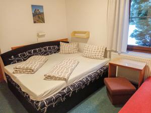 Postel nebo postele na pokoji v ubytování Apartment 637-2 by Interhome
