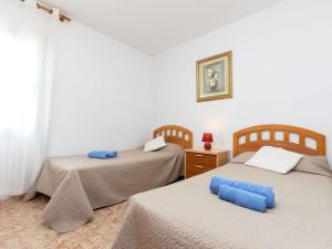Postel nebo postele na pokoji v ubytování Villa Villa Mar i Cel by Interhome
