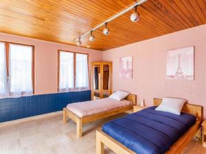 Część wypoczynkowa w obiekcie Holiday Home La Perle by Interhome