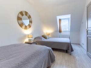 Posteľ alebo postele v izbe v ubytovaní Holiday Home Le Vert Coteau-4 by Interhome + 12 fotografií