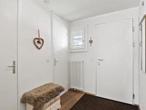 Koupelna v ubytování Apartment Nr-43 Haus Sotmirana by Interhome