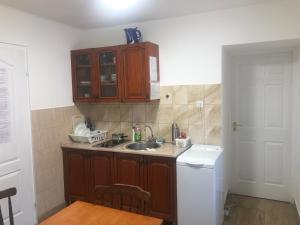 A kitchen or kitchenette at Sajó Vendégház