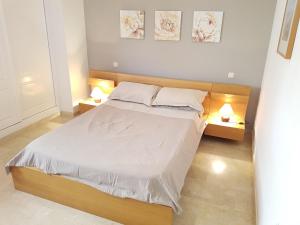 Postel nebo postele na pokoji v ubytování Apartamento Pelicanos Golf & Beach - spacious and modern with terrace and private pool + 37 fotografií