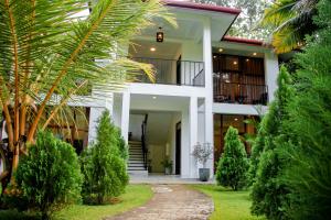 Zahrada ubytování Manike Lodge Habarana
